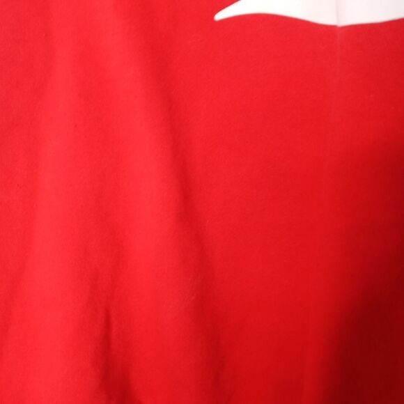 Levi's red sweatshirt size XL - Picture 3 of 7